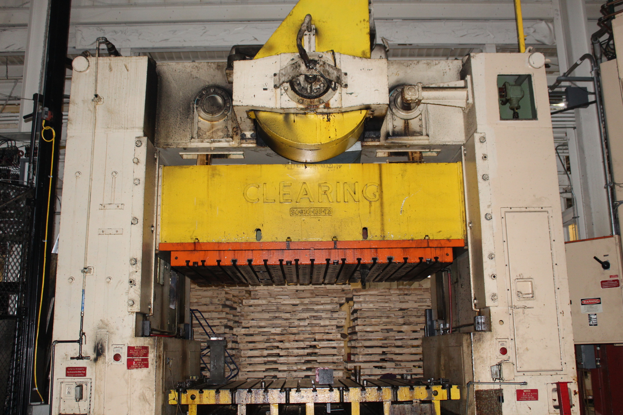Clearing S4-300-108-72 Straight Side Press | Levy Recovery Group