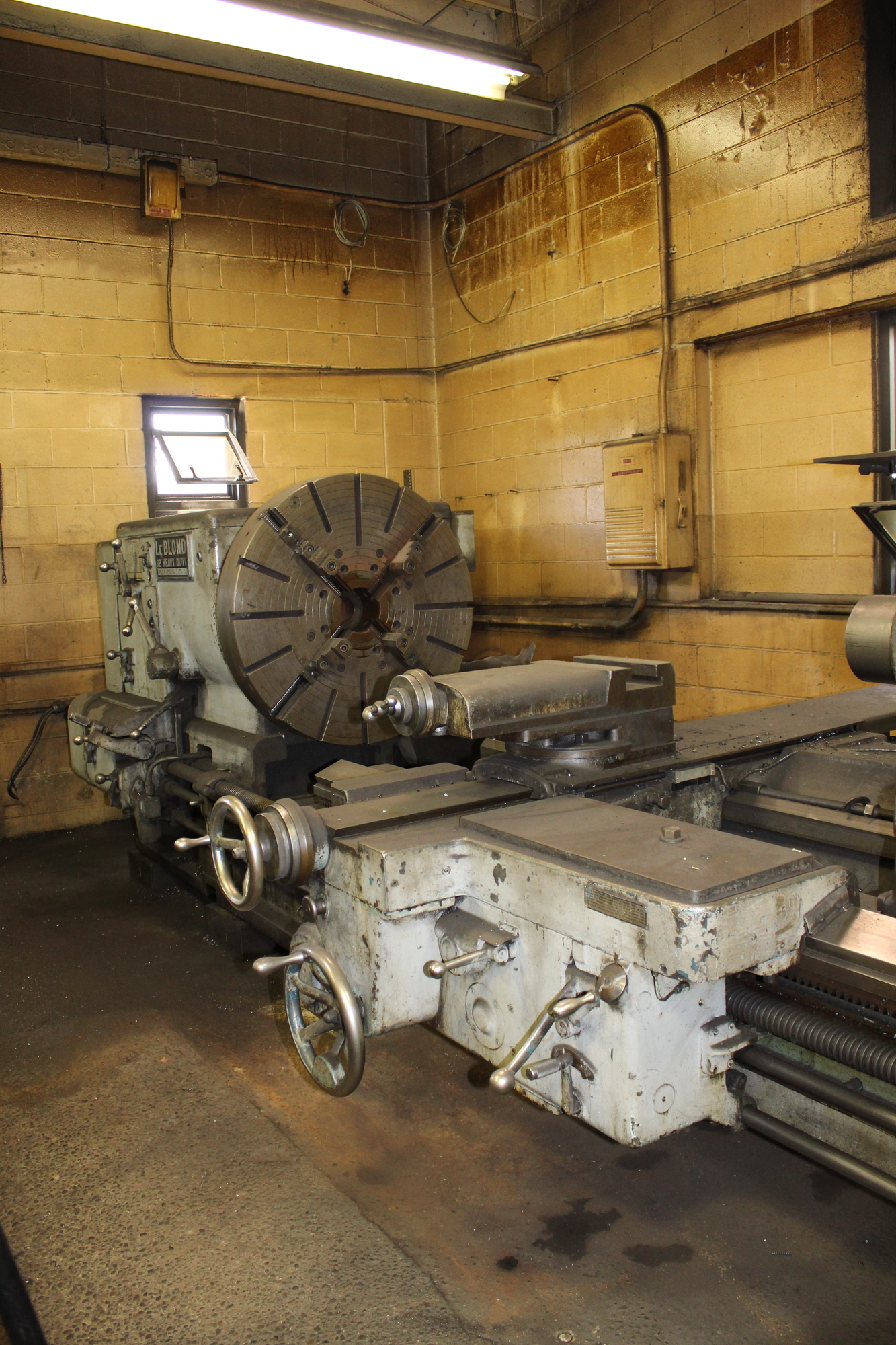 Leblonde 32" Heavy Duty CNC Lathes | Levy Recovery Group