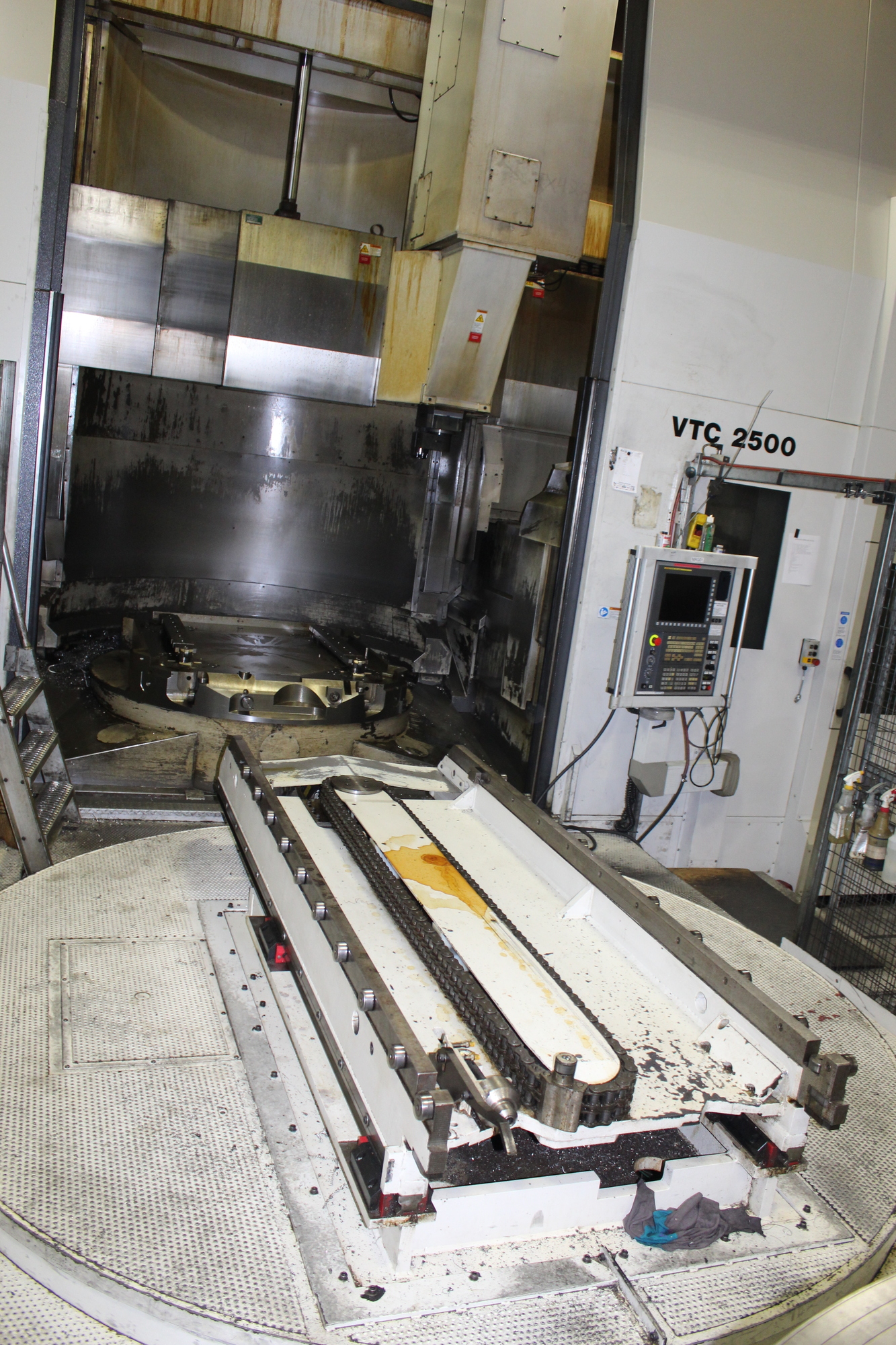 2008 GIDDINGS & LEWIS VTC 2500 Vertical Boring Mills | Levy Recovery Group