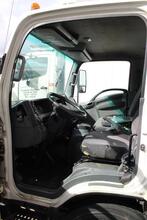 2015 ISUZU NQR DIESEL TRUCK | Levy Recovery Group (21)